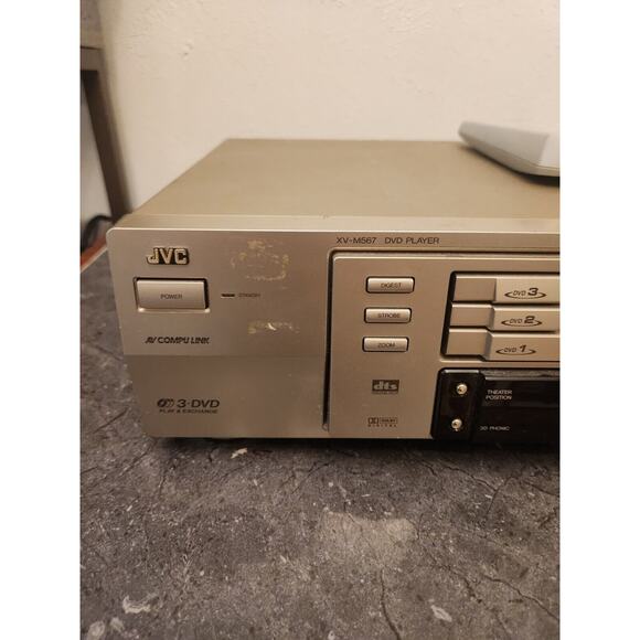 JVC 3 DVD PLAYER‎ MODEL #XV-M567GD W/ Remote - Picture 4 of 16